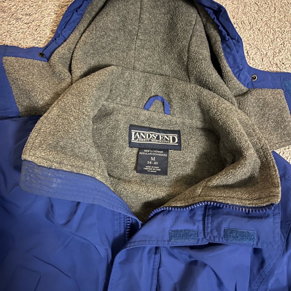 Land’s End Men’s parka  Med. 38-40. Deep Blue color. 
Great gift